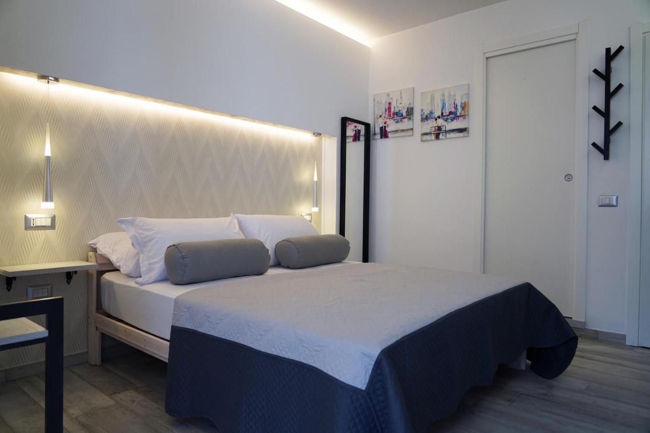 Familiainn Rooms & Apartments Pompei Bagian luar foto