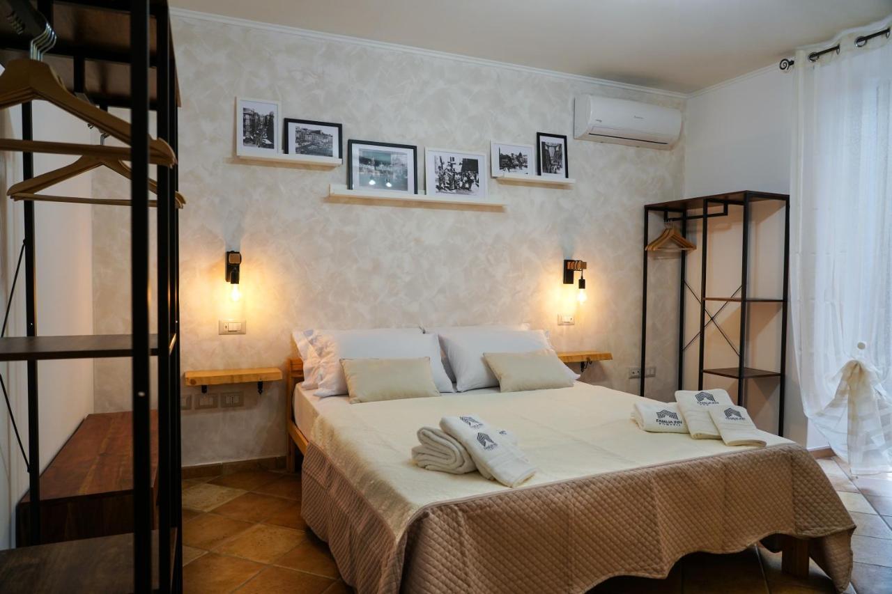 Familiainn Rooms & Apartments Pompei Bagian luar foto