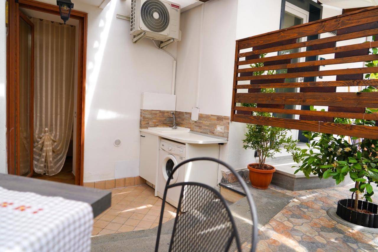Familiainn Rooms & Apartments Pompei Bagian luar foto