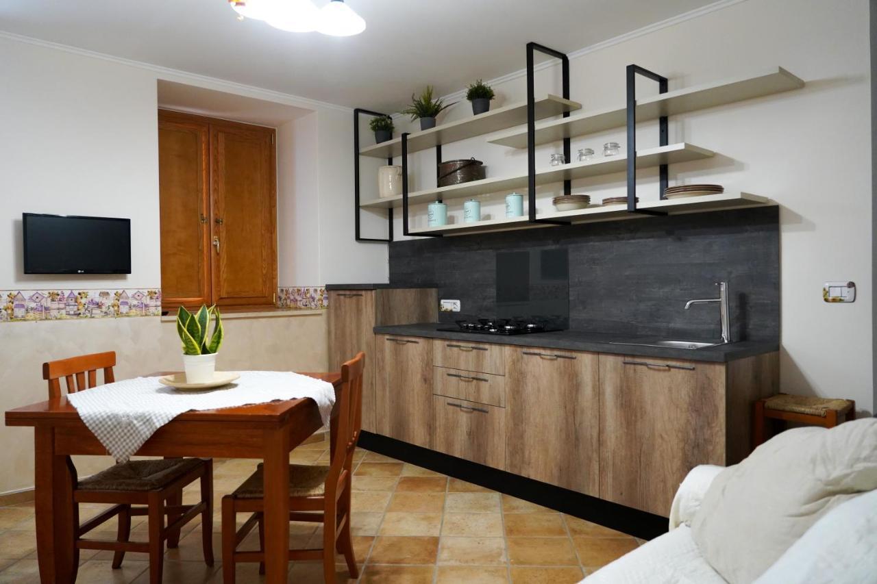 Familiainn Rooms & Apartments Pompei Bagian luar foto